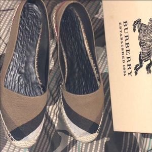 Burberry Flats